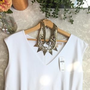 NEW- Banana Republic White Sleeveless V-Neck Dress